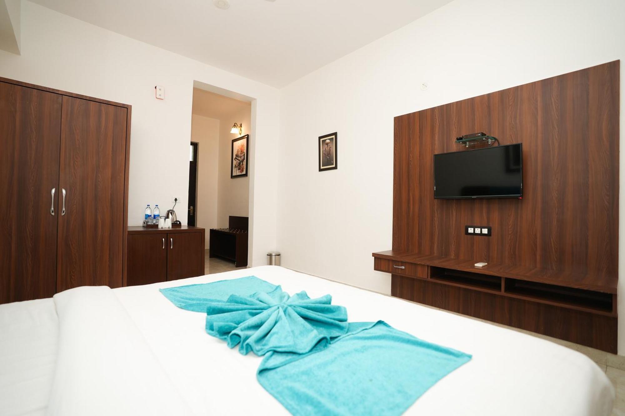 Maangarh Resorts Udaipur Exteriör bild