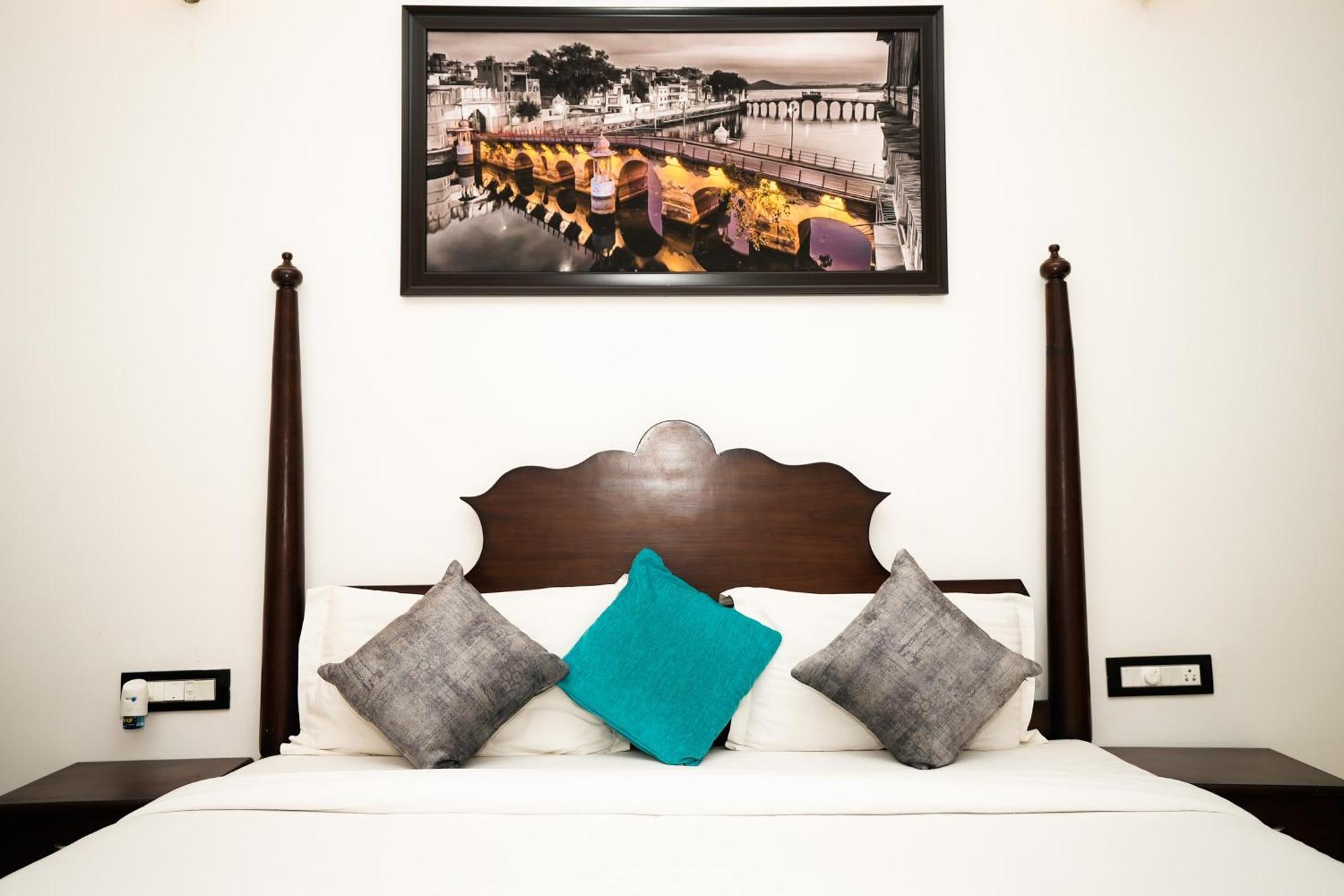 Maangarh Resorts Udaipur Exteriör bild