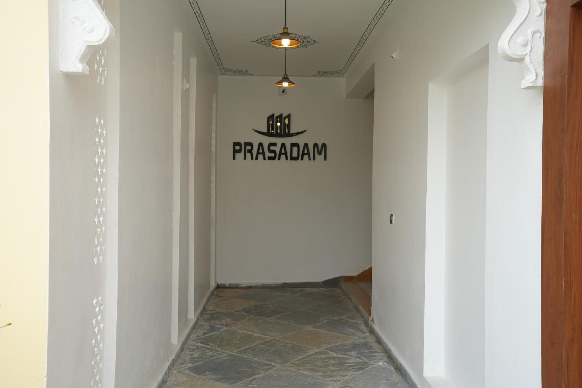 Maangarh Resorts Udaipur Exteriör bild